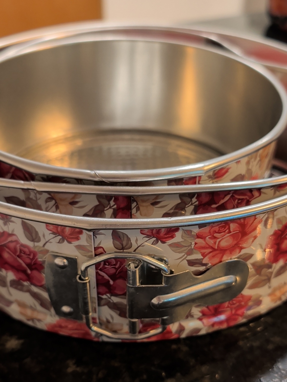 Dolyana 3 Floral Red Springform Cake Pan - Home Kitchen